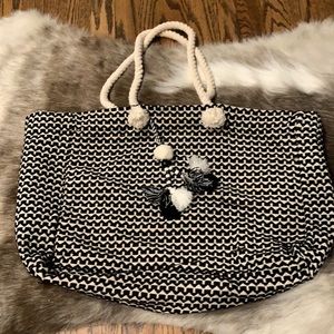 Adorable beach bag NWOT